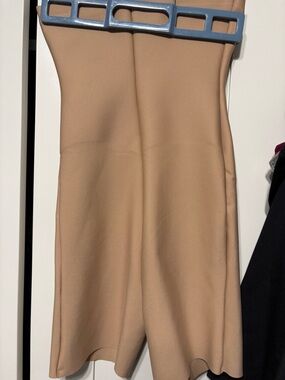 SKIMS Nude/Tan Sculpting High-Waist Shapewear Shorts